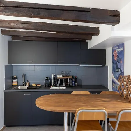 Le Chateau Taison Au Coeur Du Centre * מץ